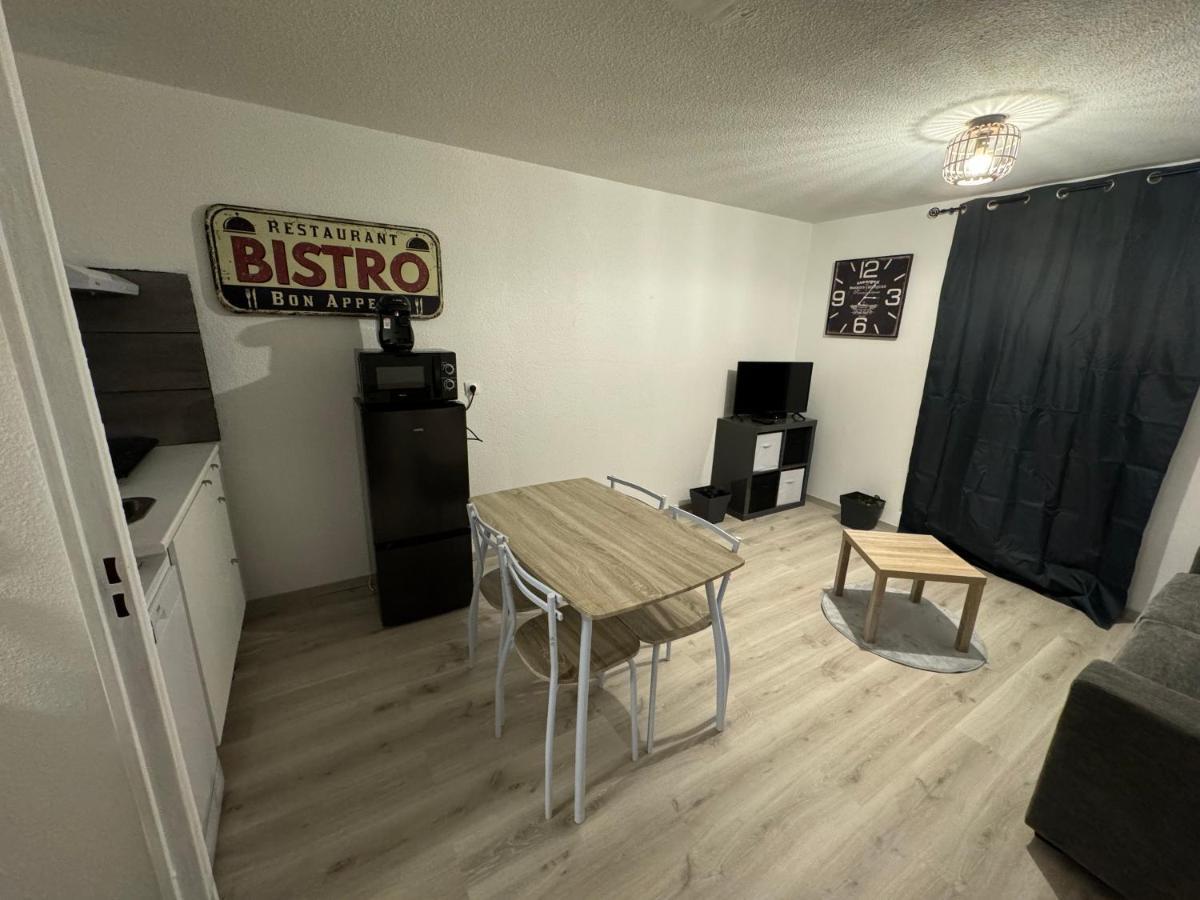 Studio Avec Terrasse Vue Sur Cousson Динь-ле-Бен Экстерьер фото